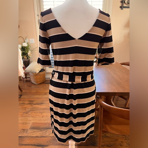 BANANA REPUBLIC TIE WAIST DRESS!  Size S - Picture 4 of 7